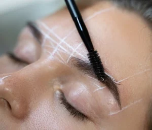Diseño y Laminado de Cejas